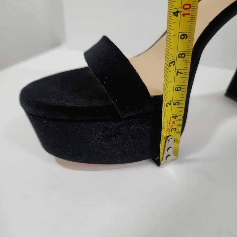 Antonio Melani  Womens Luxurious Janie Velvet Platform Sandals Party Size 9.5